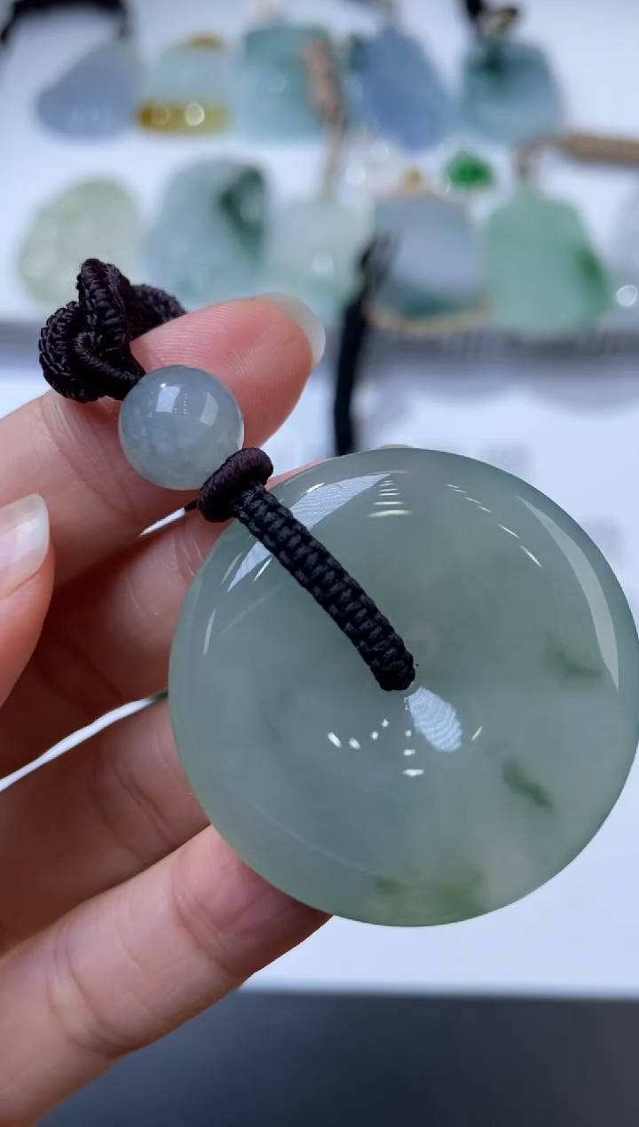 未镶嵌挂件翡翠376621   多人