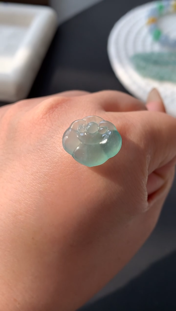 未镶嵌定制翡翠尺寸14.4*16.7*4.6