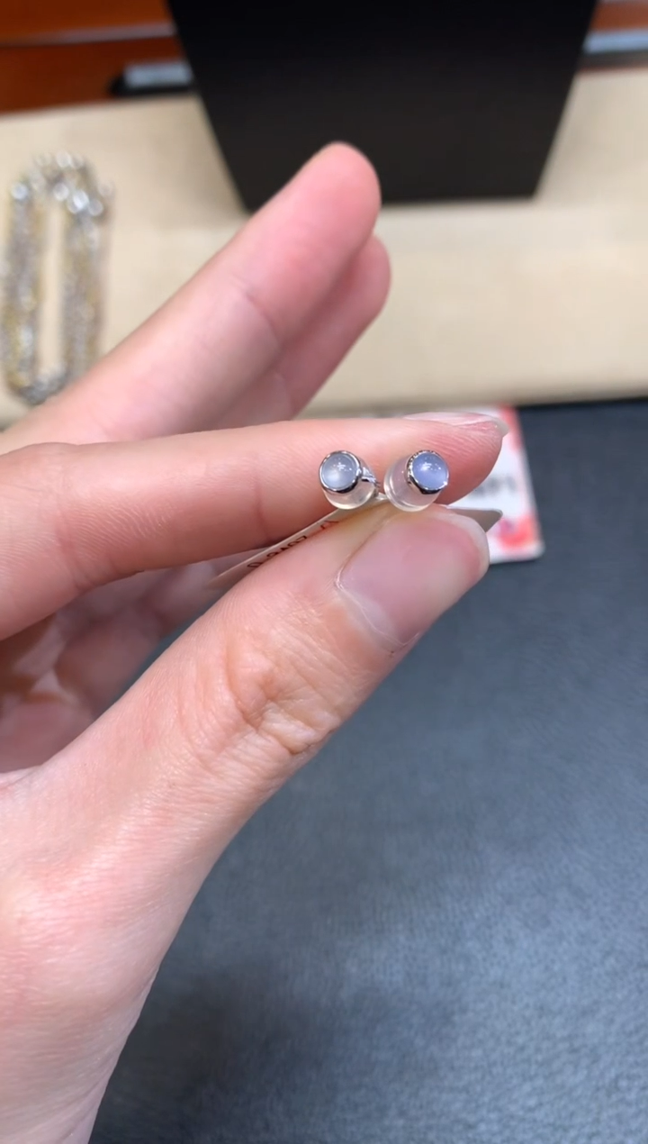 【闪购商品】翡翠耳饰18K金镶嵌【无鉴赏期】