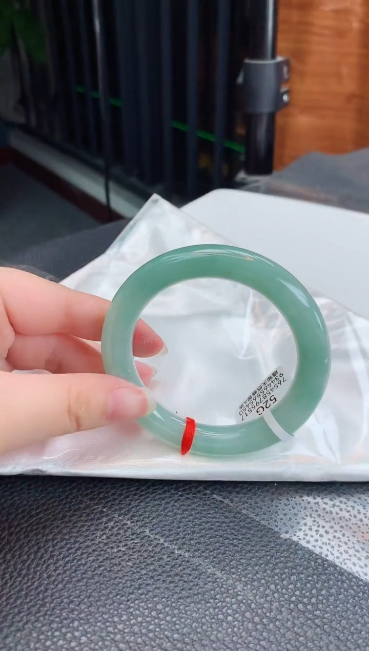 【闪购商品】翡翠手镯未镶嵌缅甸天然翡翠A货手镯