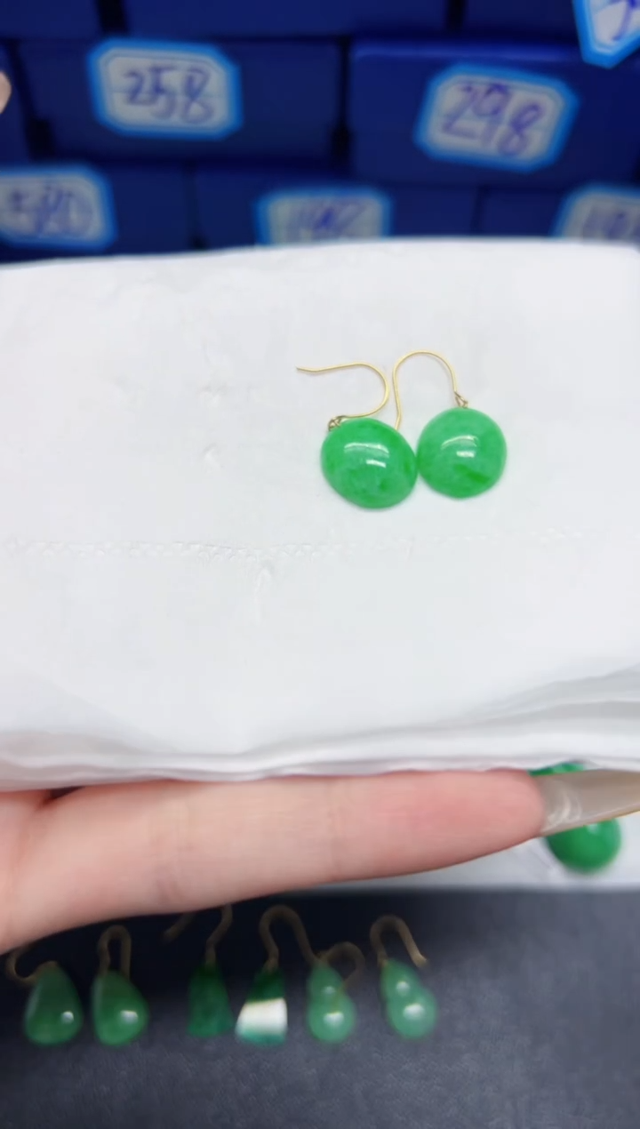 【闪购商品】翡翠耳饰18K金镶嵌Y缅料A货/多样性发货/一件