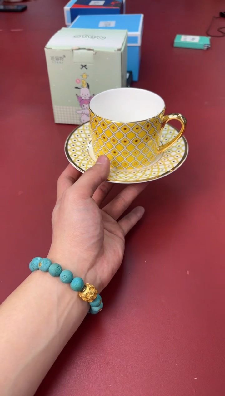 【闪购商品】瓷片新号开播全场漏@@H1842