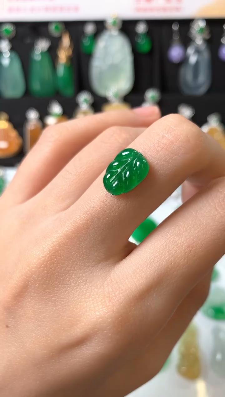 未镶嵌定制翡翠裸石（镶嵌定制）