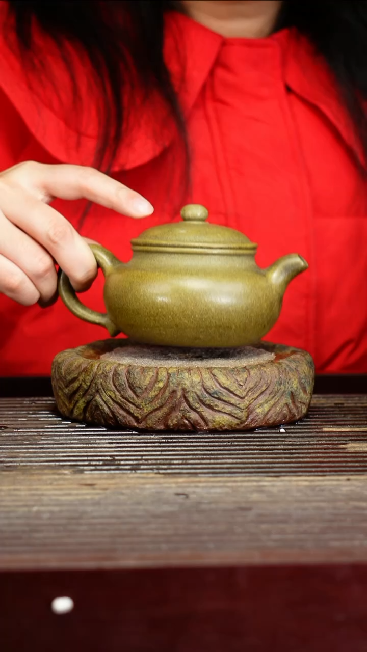 宜兴原矿紫砂壶茶壶宜兴原矿紫砂壶茶壶250C