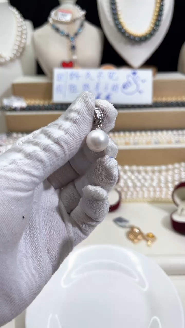 银S925镶嵌耳饰淡水珍珠P11