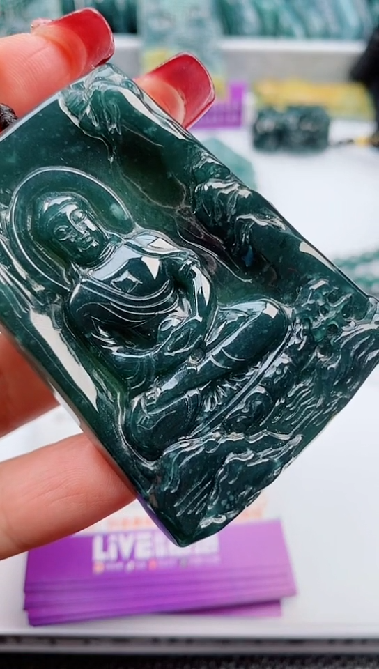 【闪购商品】翡翠颈饰未镶嵌                 
