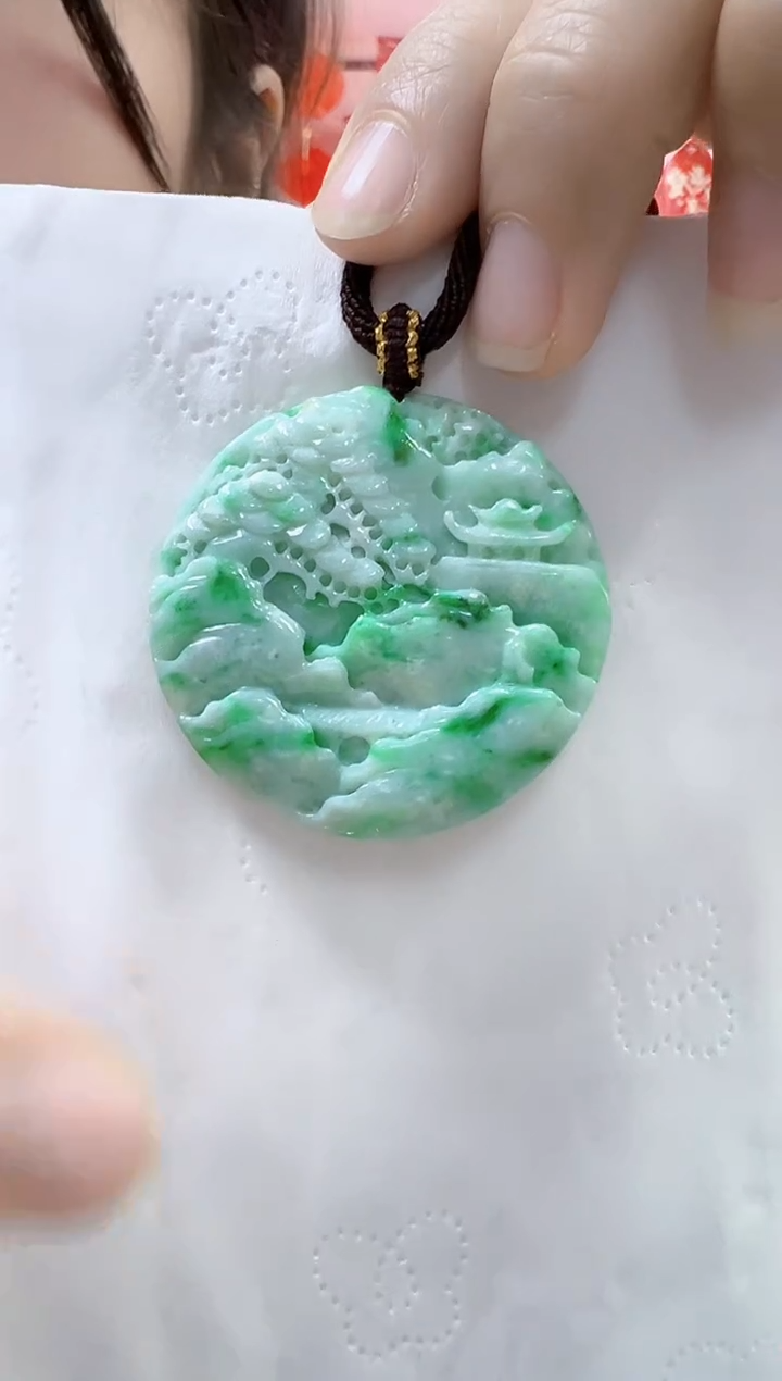 【闪购商品】翡翠颈饰未镶嵌孤品山水牌