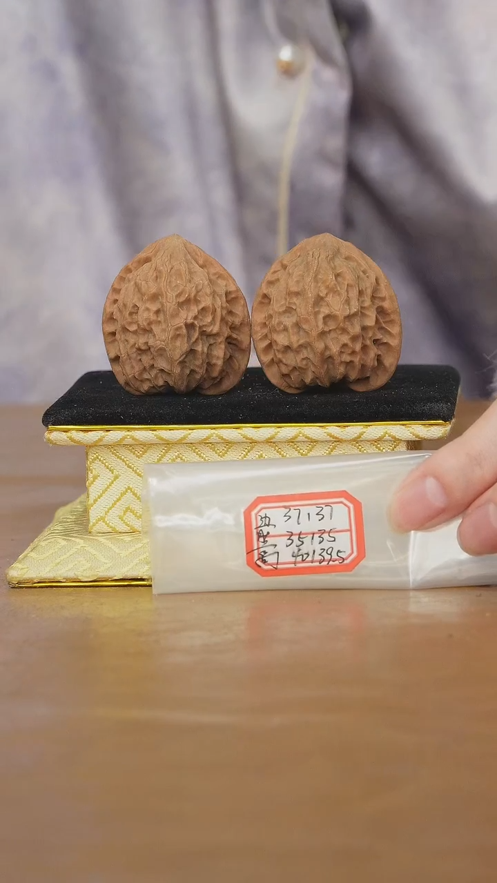 把件文玩核桃虎头
