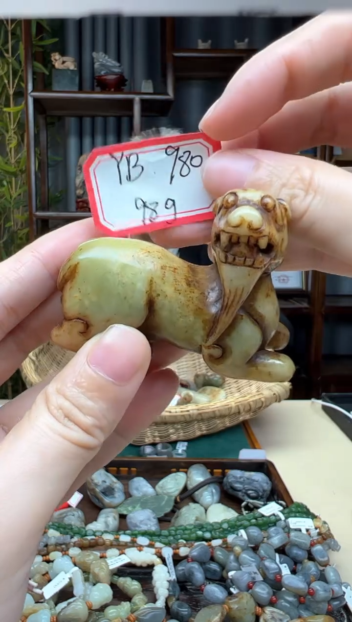 【闪购商品】和田玉颈饰未镶嵌摆件·  98克 