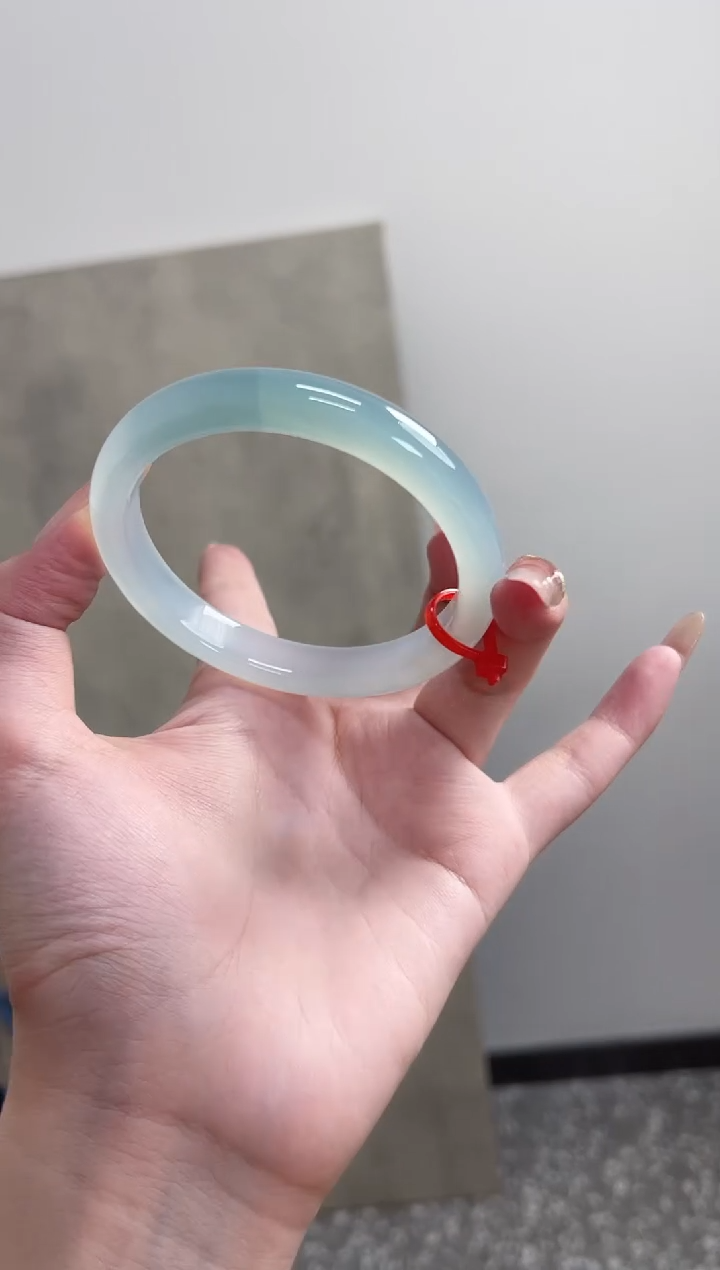 【闪购商品】玛瑙/玉髓手镯未镶嵌60圈 需要包容