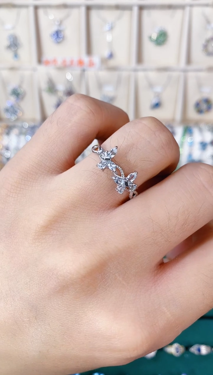 【闪购商品】海蓝宝石戒指银S925镶嵌带证书