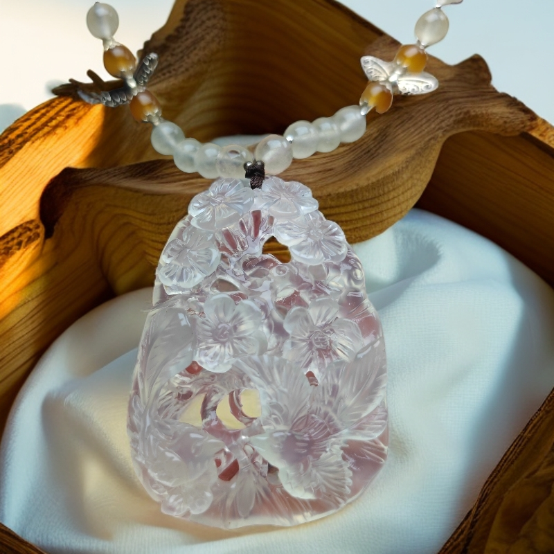 岫玉白冰，喜上眉梢手工精美女士