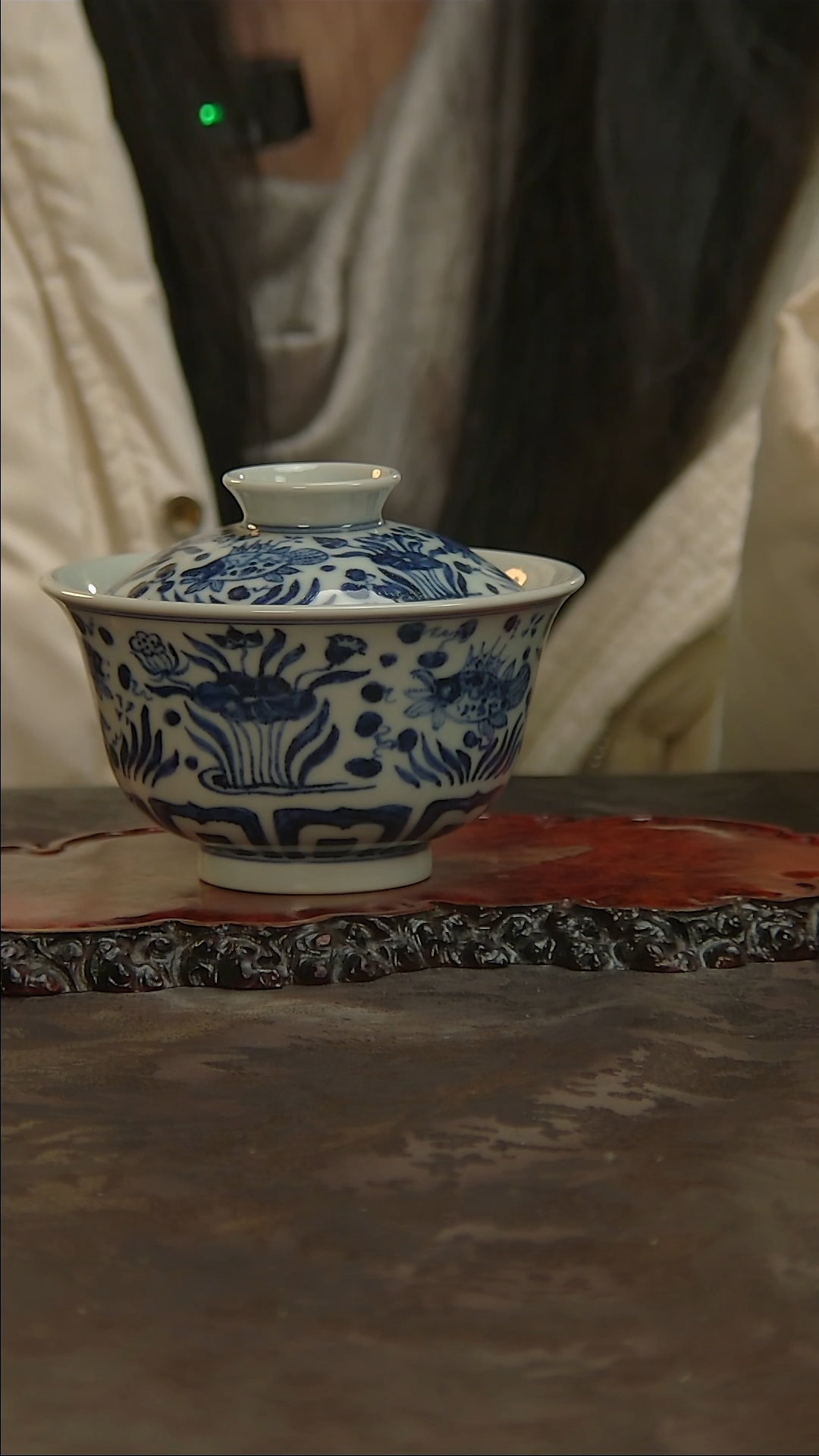 【闪购商品】青花手绘鱼藻盖碗