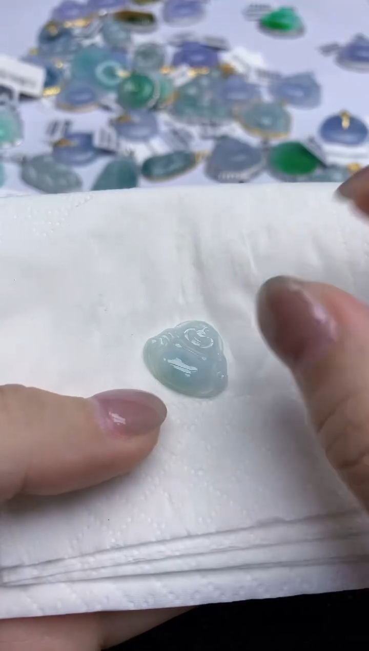 【闪购商品】翡翠颈饰未镶嵌天然翡翠A货