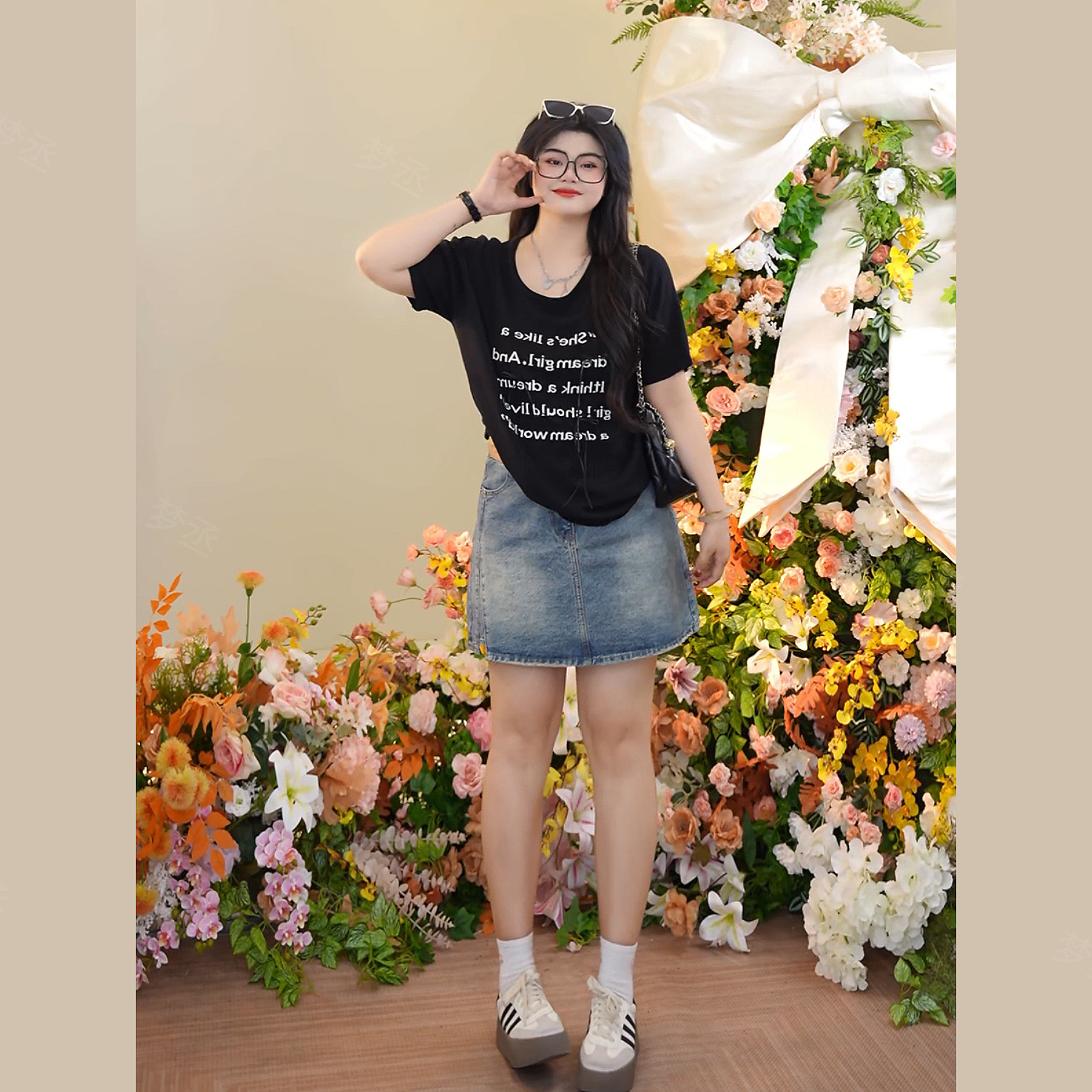 梦丞-胖妹妹大码女装圆领短袖毛衣设计感字母小众百搭针织衫短袖