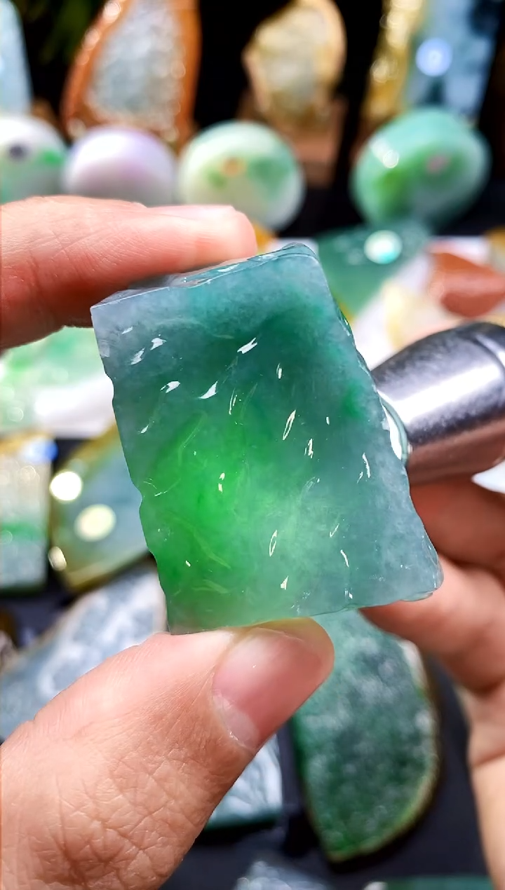 【闪购商品】定制翡翠未镶嵌翡翠