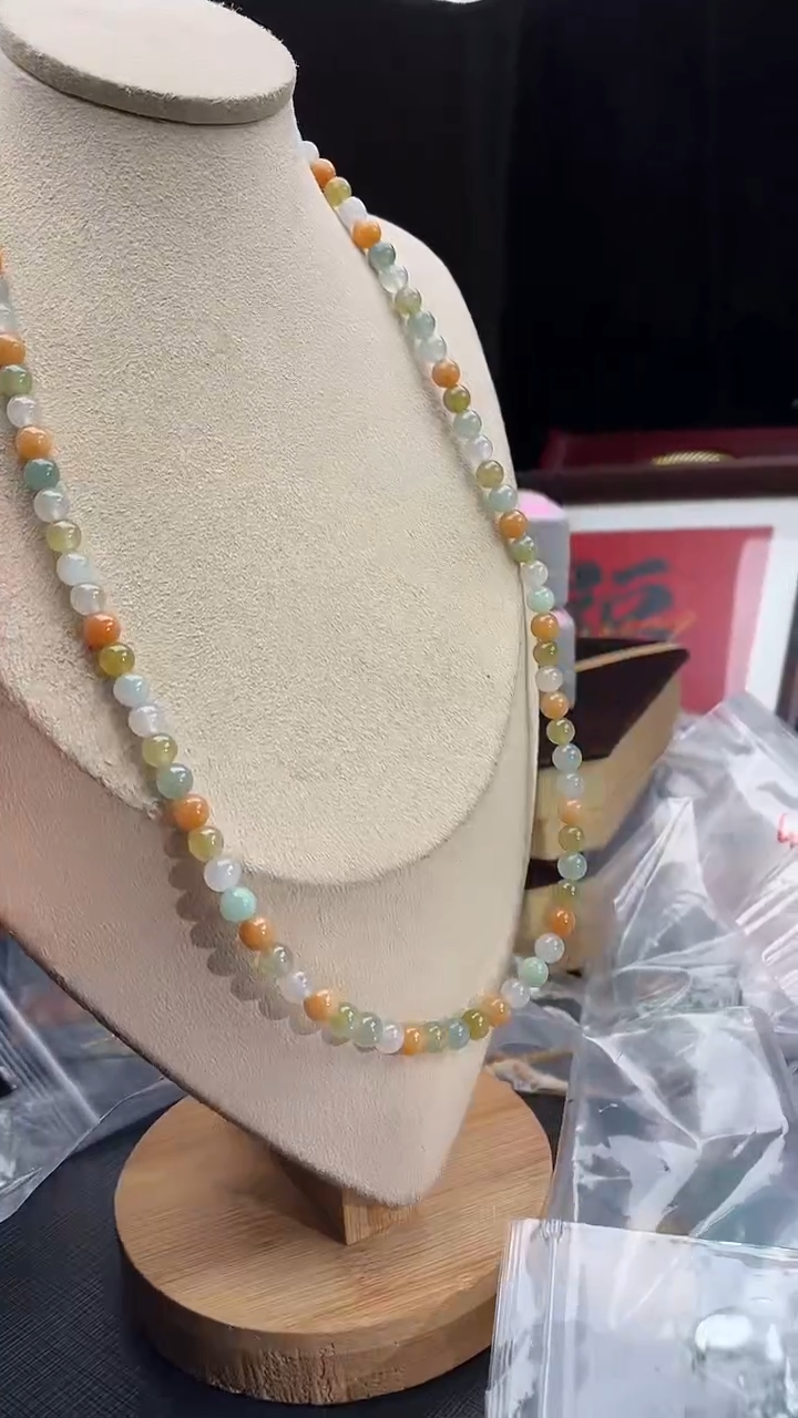 【闪购商品】翡翠颈饰未镶嵌100630779