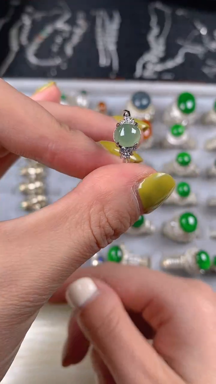 【闪购商品】翡翠戒指未镶嵌多样性拍一发一