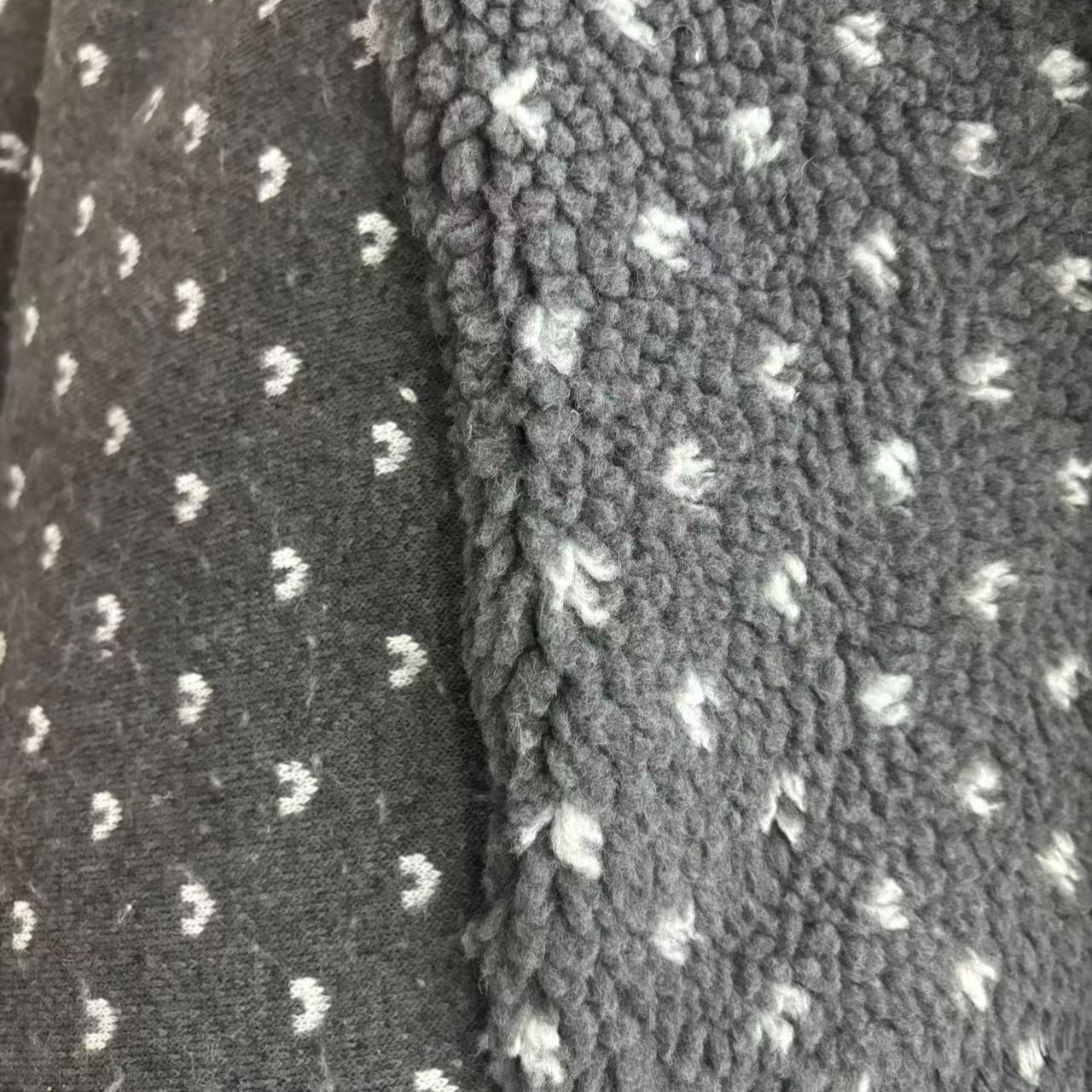 羊羔绒提花服装面料