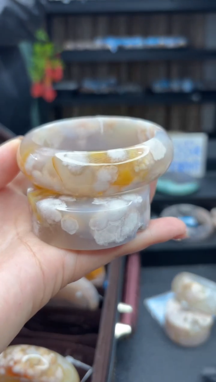 【闪购商品】石英质玉手镯未镶嵌666（59圈赠送镯心）