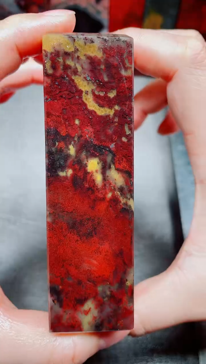 桂林鸡血玉素章3.0左右20