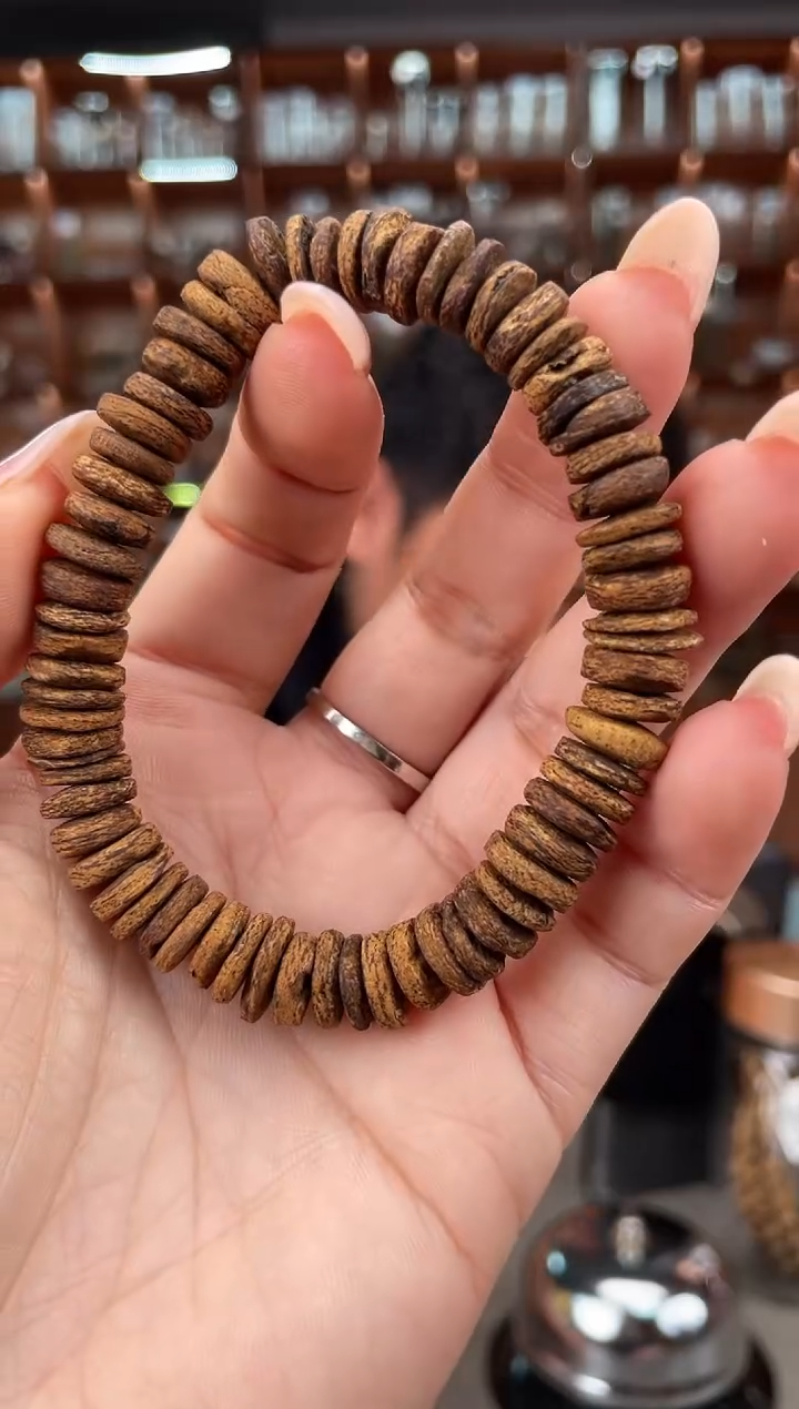 【闪购商品】沉香木手串74号惠安红土多样性发一条
