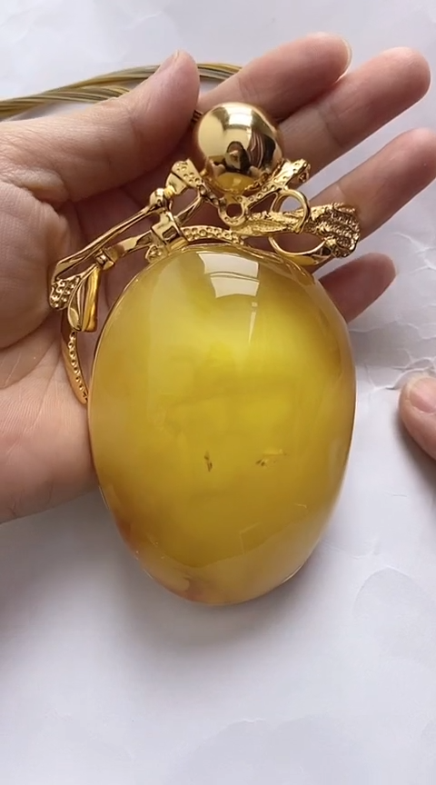 【闪购商品】琥珀裸石银S925镶嵌蜜蜡吊坠