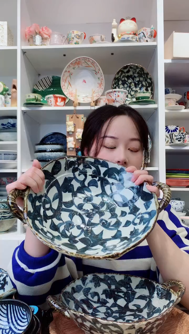 陶瓷章鱼唐草大号双耳钵