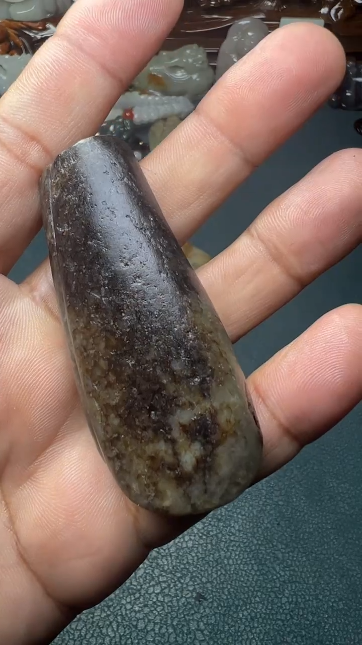 未镶嵌和田玉把件-