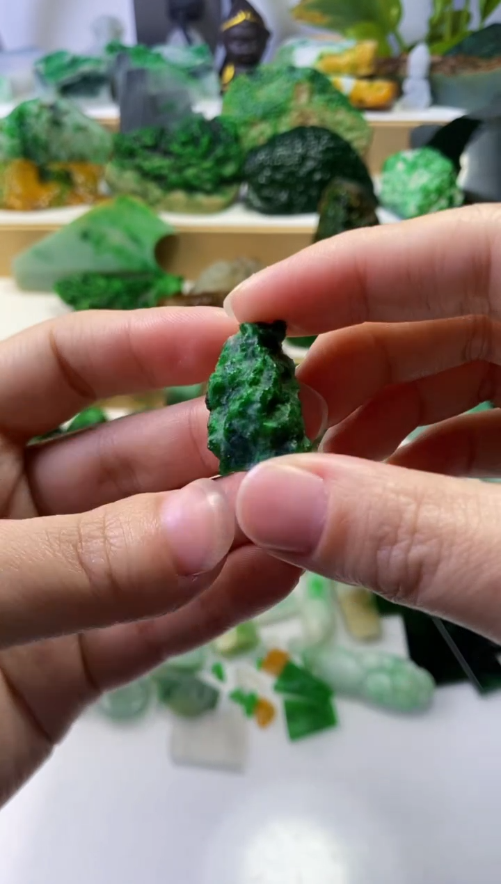 颈饰未镶嵌翡翠298天然翡翠