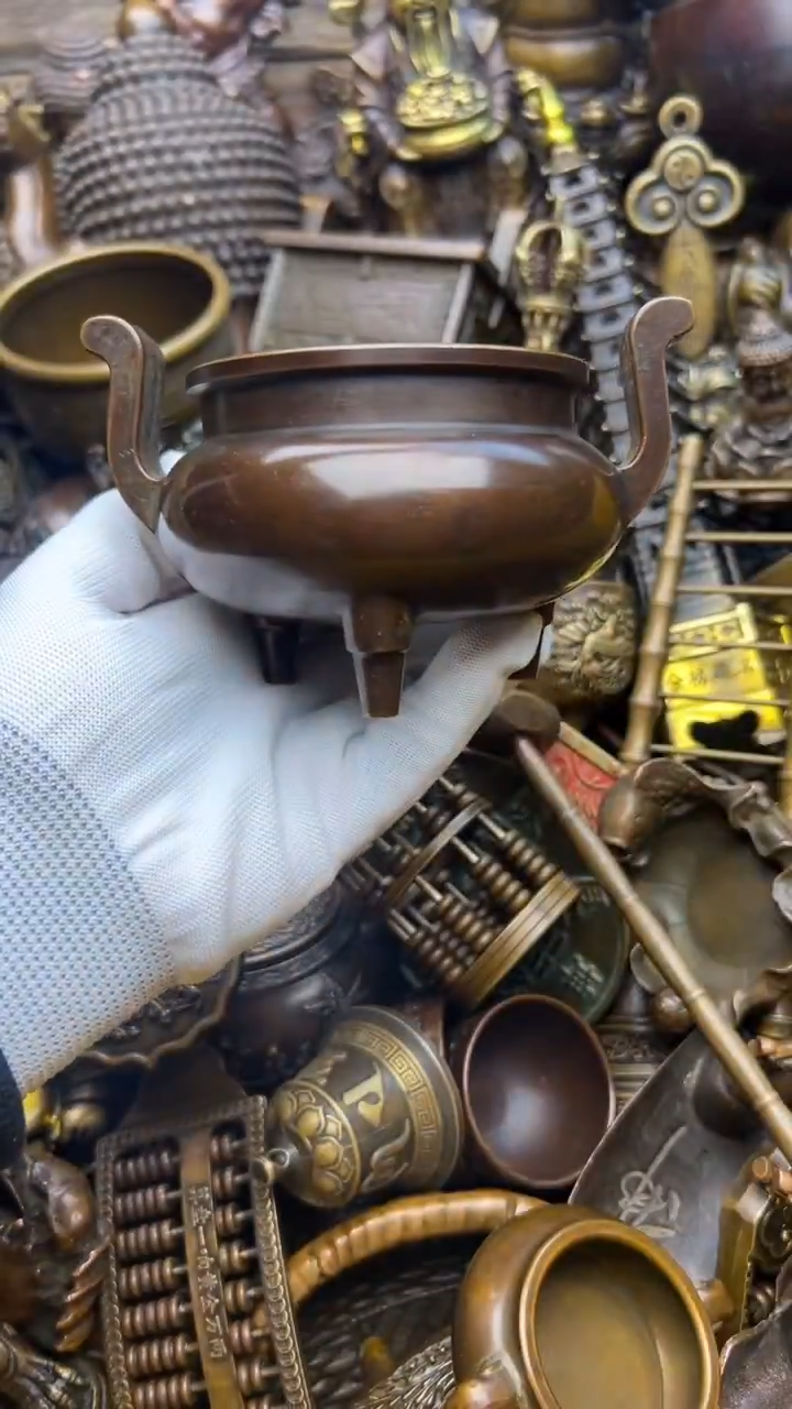 精美铜器，点击下单