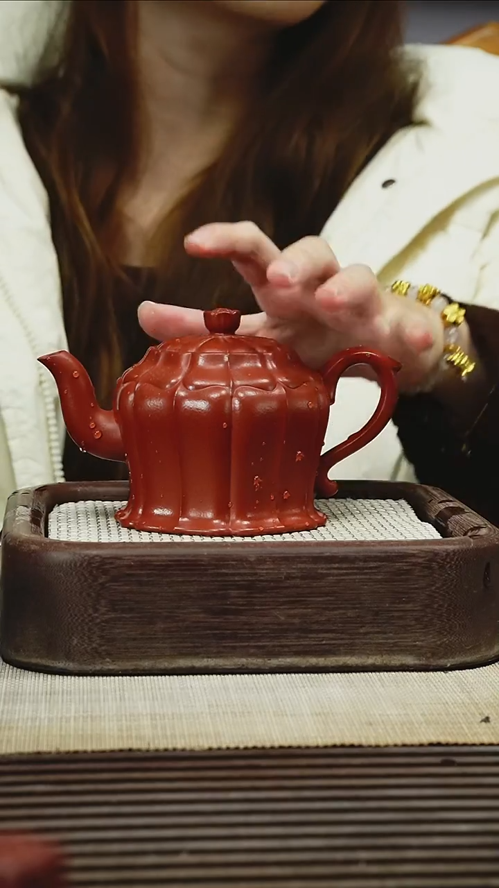 茶壶紫砂320CC  