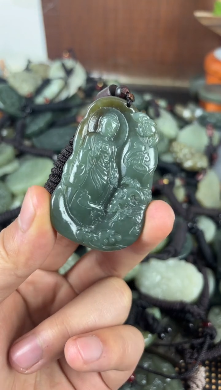 【闪购商品】和田玉颈饰未镶嵌1