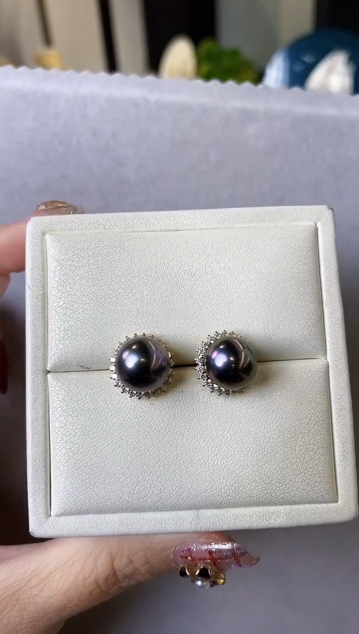 【闪购商品】海水珍珠耳饰18K金镶嵌10-11大溪地黑珍珠耳饰