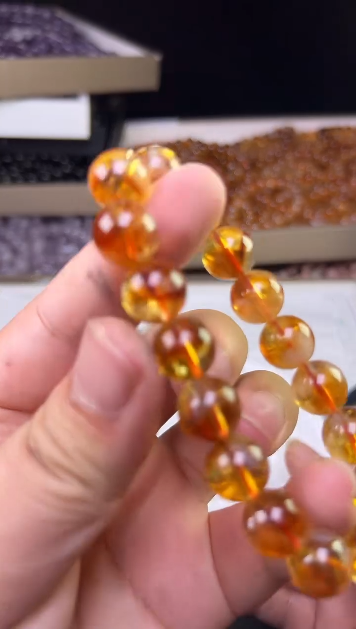 合金手链水晶G****i黄啊赛12mm有瑕疵