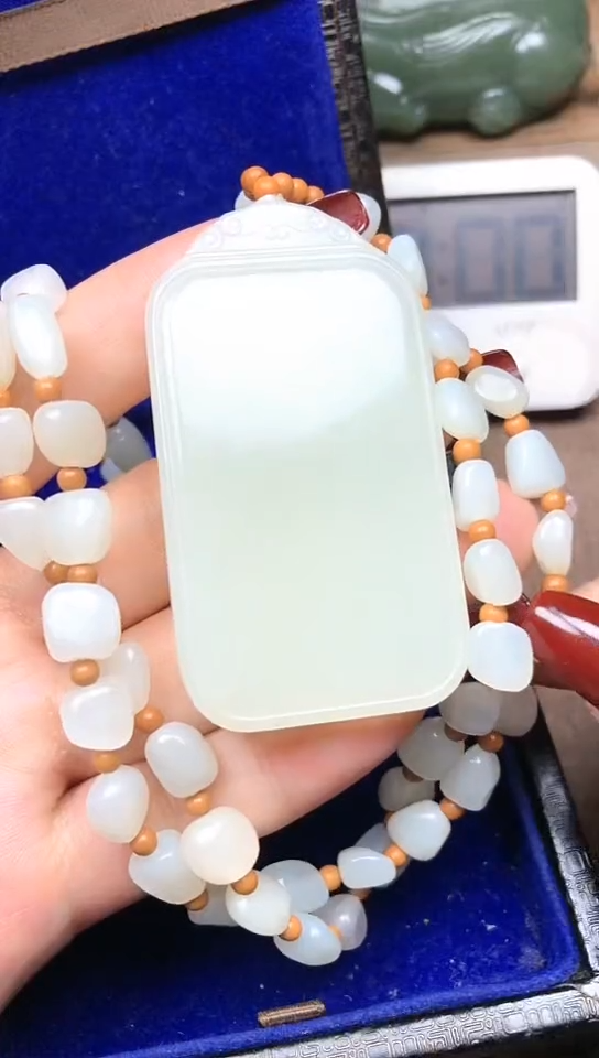 【闪购商品】和田玉颈饰未镶嵌定向 龍之家族 菲菲