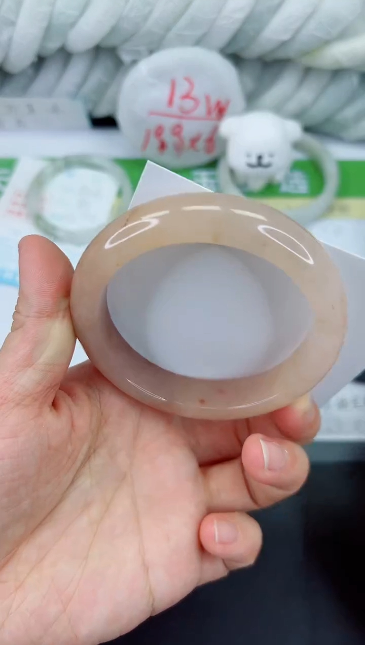 【闪购商品】石英质玉手镯未镶嵌524-62