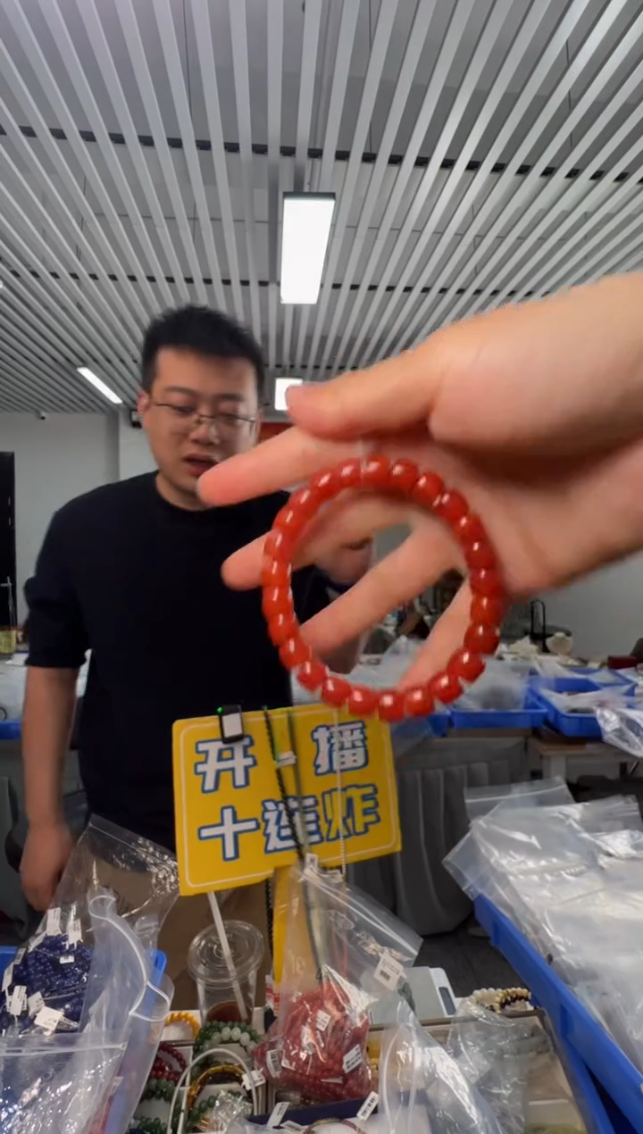 未镶嵌手链南红玛瑙-南红玛瑙直切桶珠单圈约9-10mm