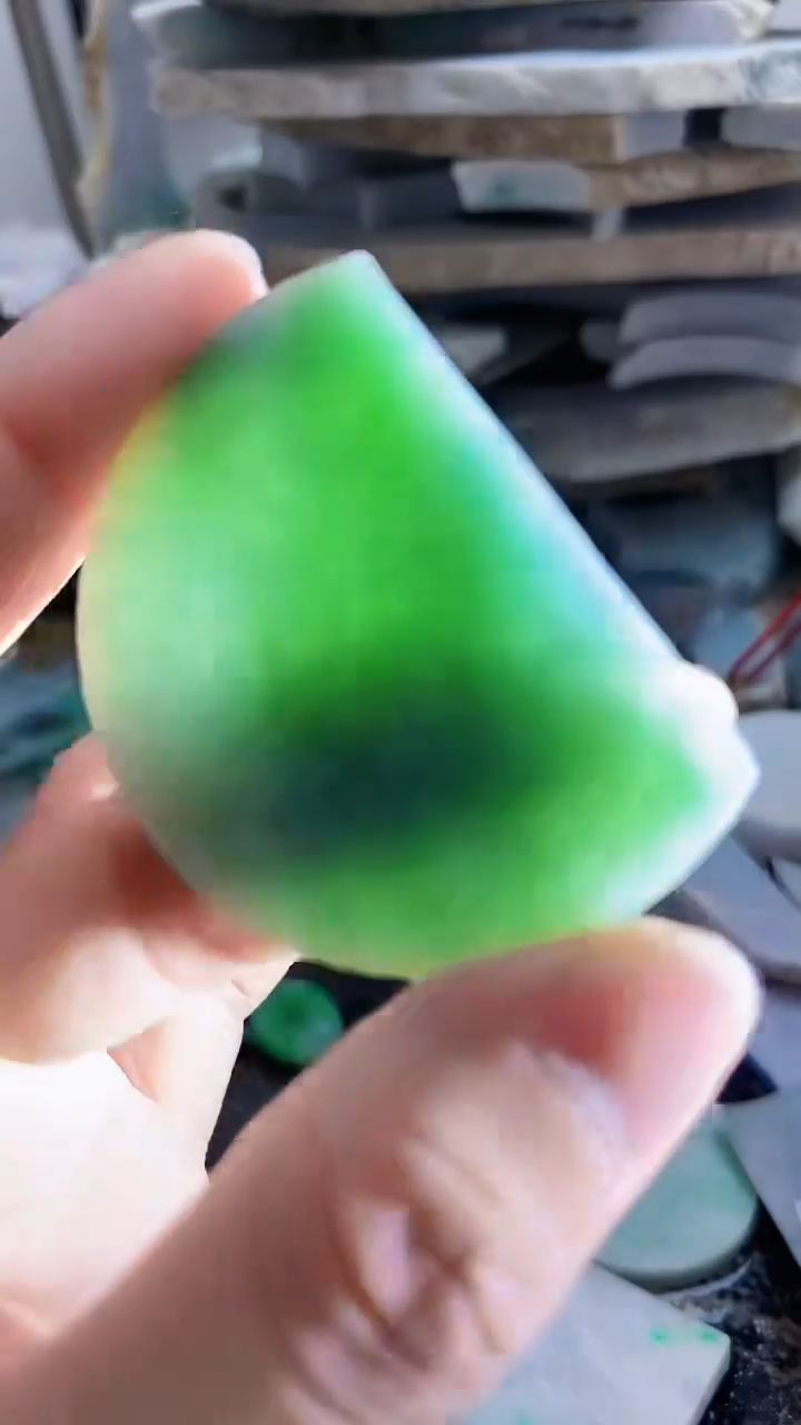 裸石翡翠天然A货翡翠板料