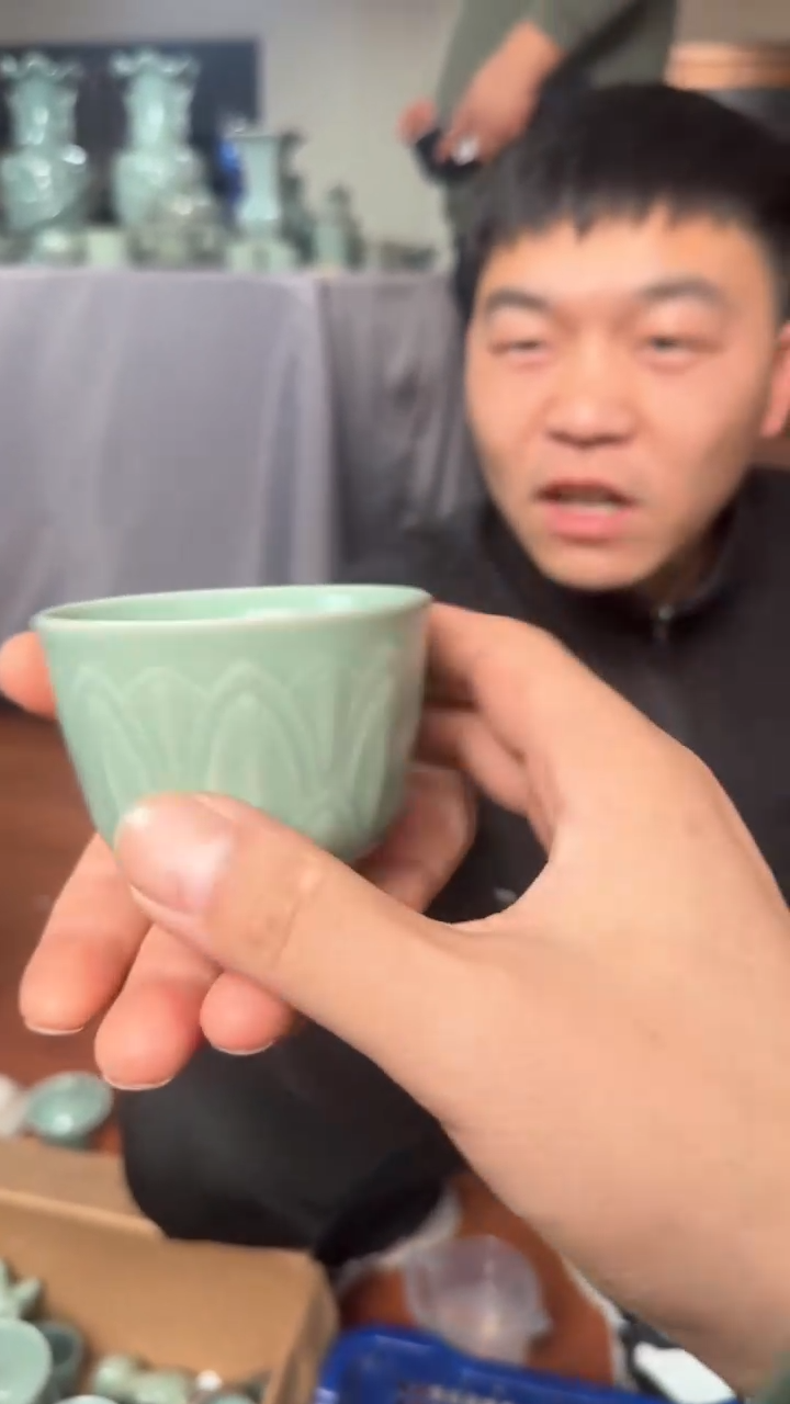 【闪购商品】杯汝瓷仿古莲花杯