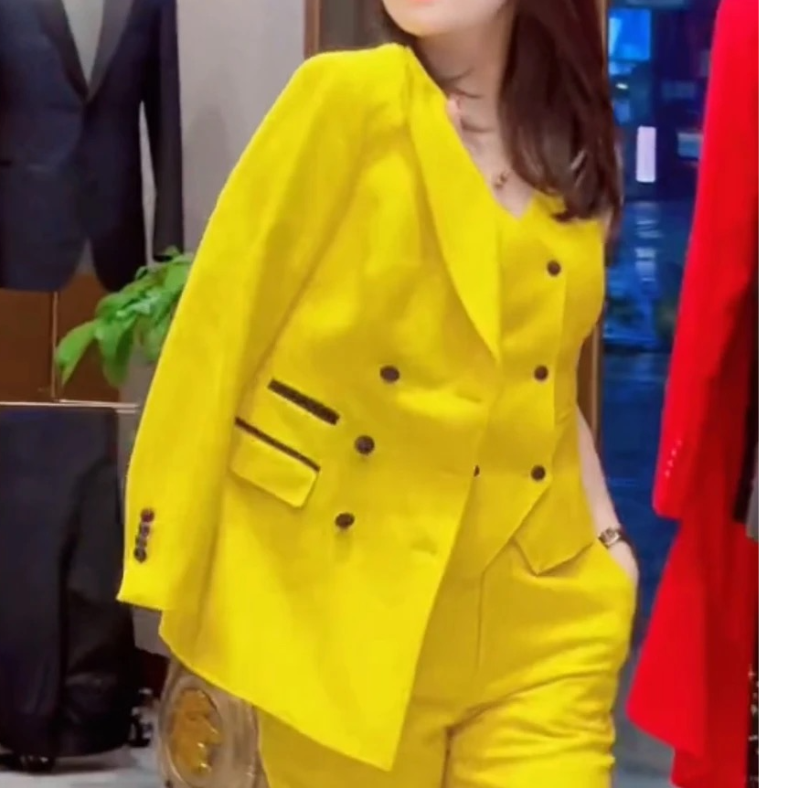 臻韩美2025年气质女神黄色西装三件套时尚显瘦春季