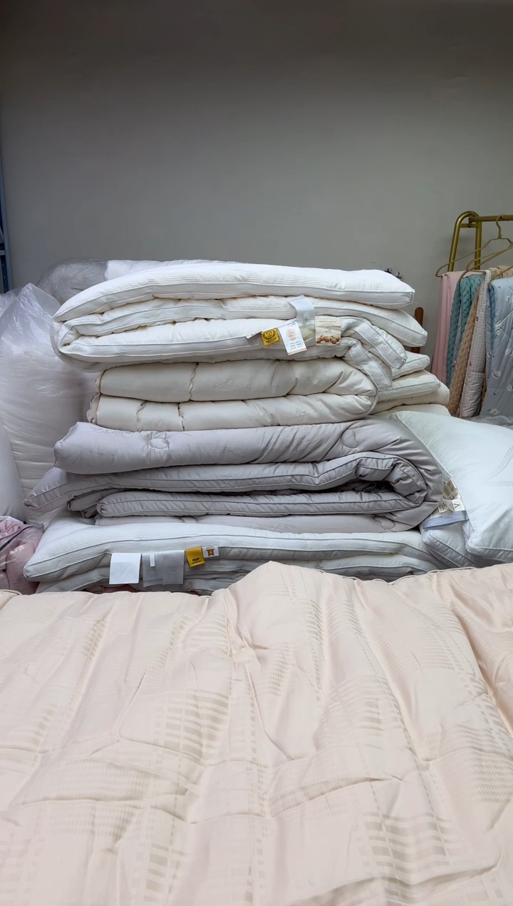 95%以上香槟200*230//7.7冬被