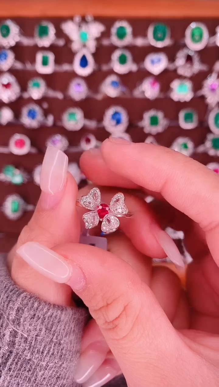 【闪购商品】红宝石18K金戒指18K金镶嵌.