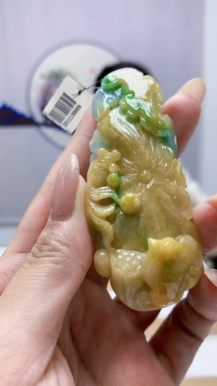 未镶嵌定制翡翠5160MM-毛货挂件120