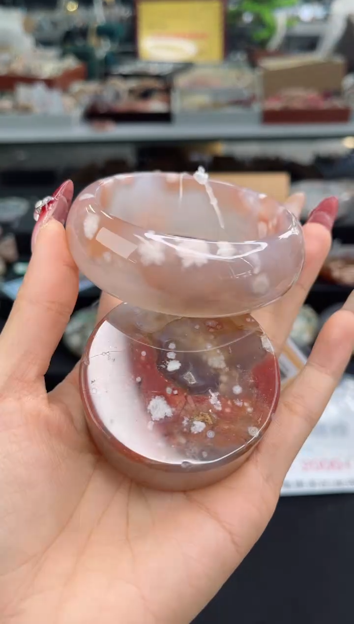 【闪购商品】石英质玉手镯未镶嵌59圈口（赠品镯心）6540079