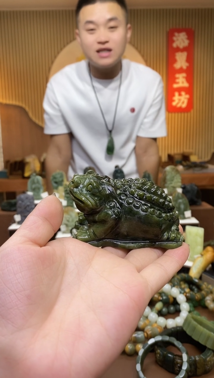 【闪购商品】蛇纹石玉手把未镶嵌多样性随机发一