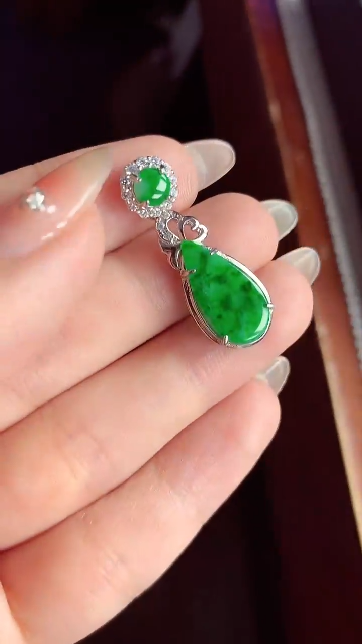 【闪购商品】翡翠颈饰银S925镶嵌吊坠