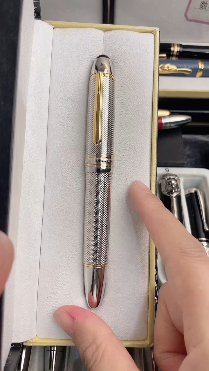 便携式光**月A777888999