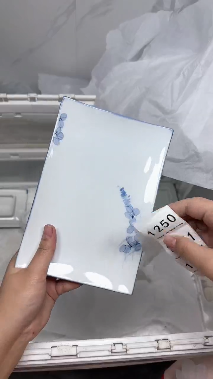 【闪购商品】1250回流瓷器默认微瑕，18.8包邮