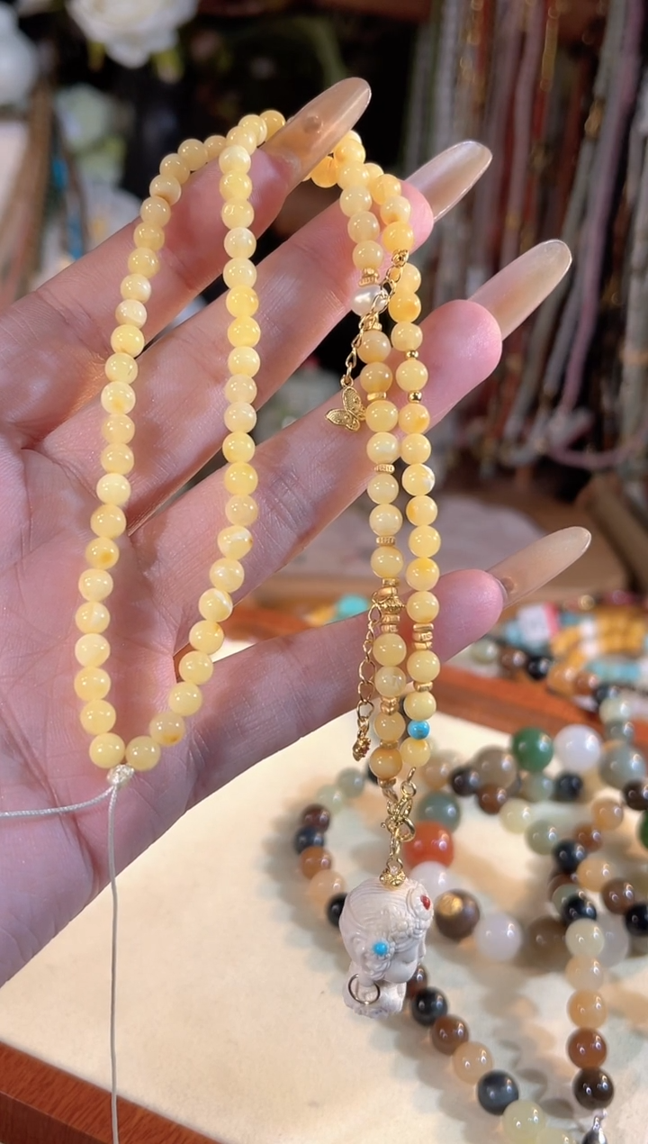 【闪购商品】蜜蜡项链银S925镶嵌多样性发货其一